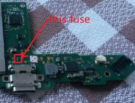 For Nintendo Switch Small Fuse on Motherboard Small Repairing Part